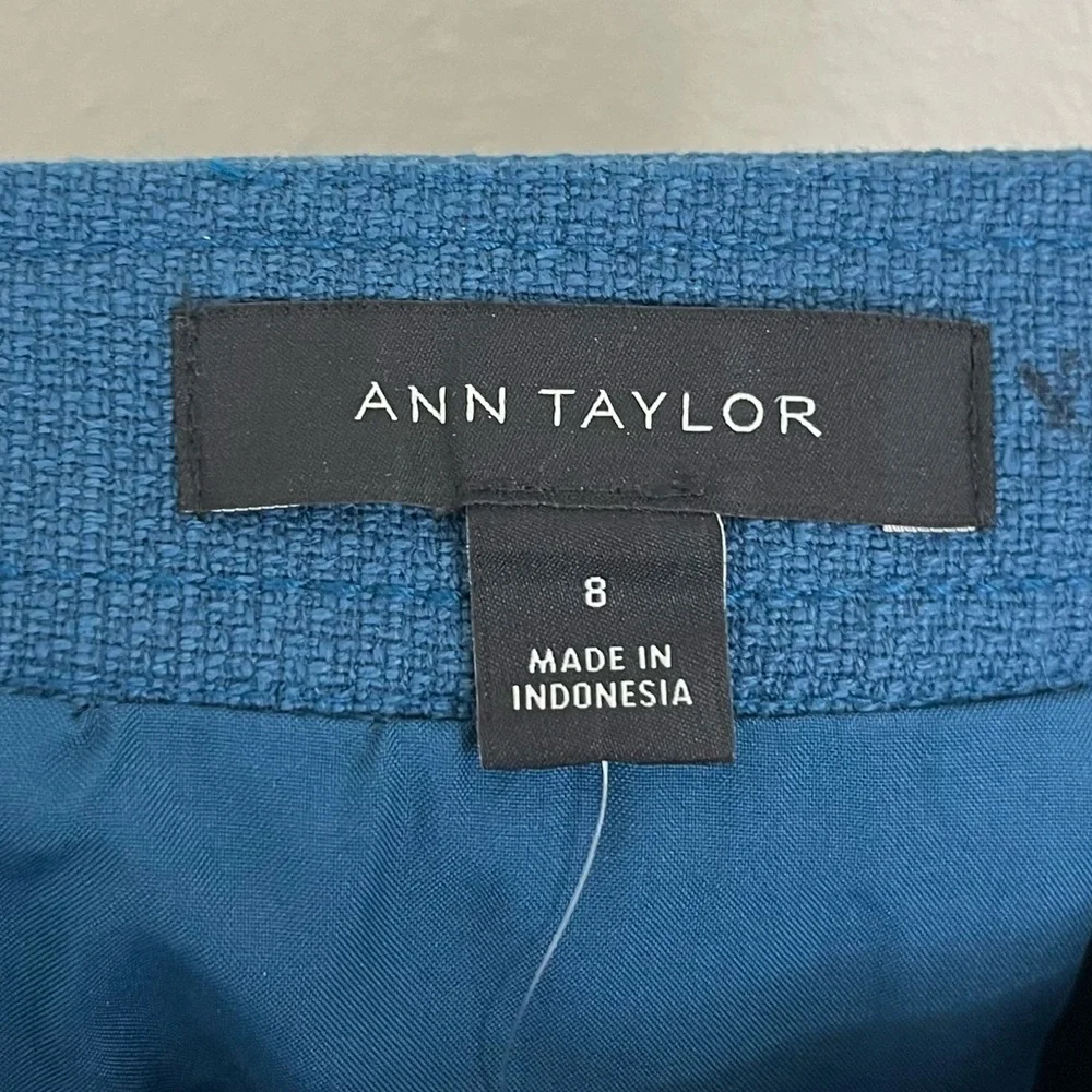 ANN TAYLOR NWT Textured Buttoned A-Line Skirt Womens Size 8 - Picture 4 of 6